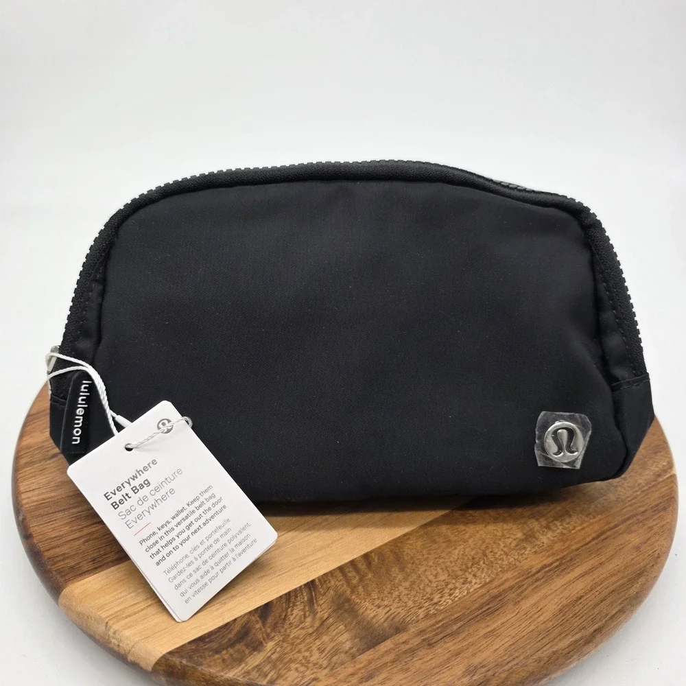 Lululemon Everywhere Belt Bag 1L Black Waist Pack Crossbody LU9AX2S NWT - Picture 1 of 10